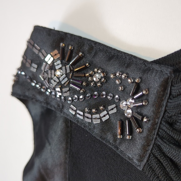 Classy black summer knit top size 10, all buttons seams and beads/sequins in VGC - Picture 11 of 15